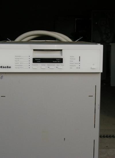 Miele mosogatógép G 1202  8 terítékes (45cm)