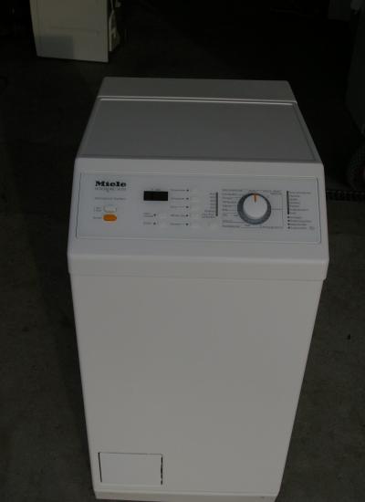 Miele felültöltős mosógép W155  