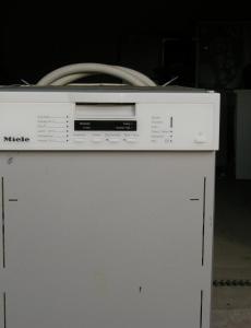 Miele mosogatógép G 1202  8 terítékes (45cm)